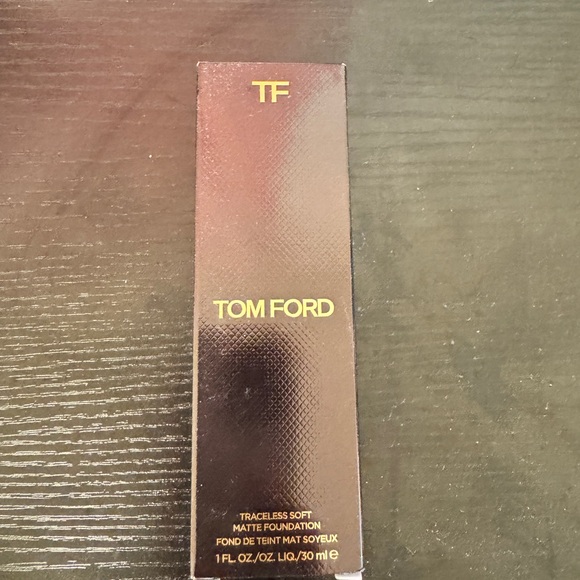 Tom Ford Other - Tom Ford Ivory Silk Foundation in Black Packaging - shade ivory silk